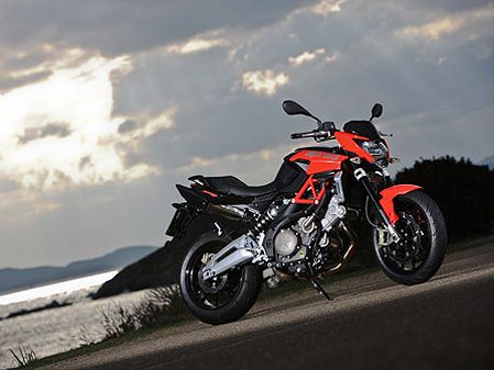 Aprilia Shiver: Sanfte Überarbeitung der aggressiven Mittelklasse 