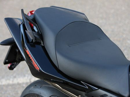 Aprilia Shiver: Sanfte Überarbeitung der aggressiven Mittelklasse 
