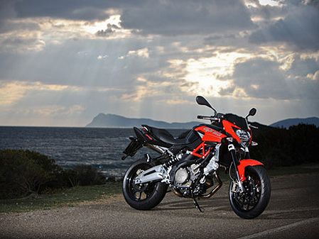 Aprilia Shiver: Sanfte Überarbeitung der aggressiven Mittelklasse 