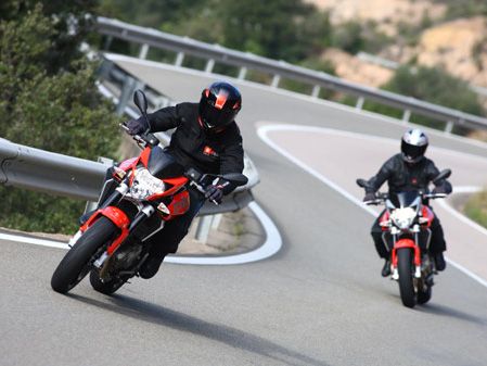 Aprilia Shiver: Sanfte Überarbeitung der aggressiven Mittelklasse 