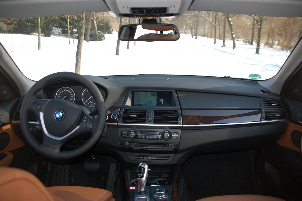 Ausfahrt BMW X5 xDrive30d: Bayerische Offroad-Eleganz