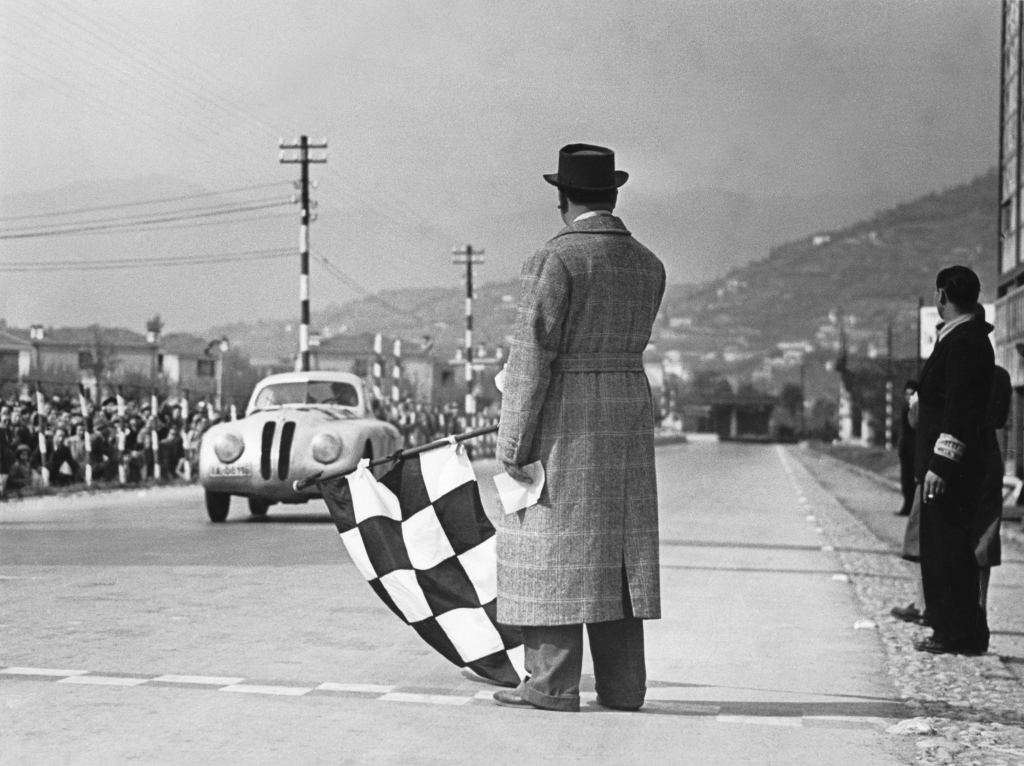 BMW 328 Kamm-Coupé startet bei der Mille Miglia