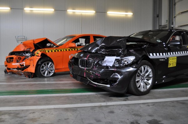 BMW und Dekra demonstrieren Pre-Crash-System mit EuroNCAP-Test