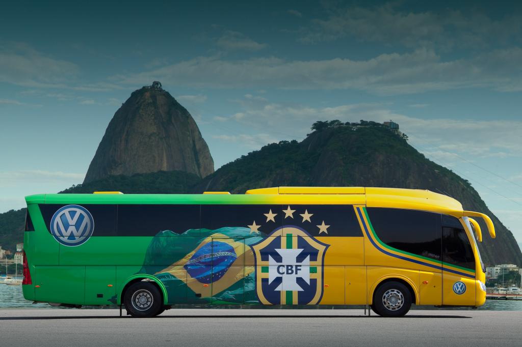 Brasilianische Fußballnationalmannschaft reist im MAN