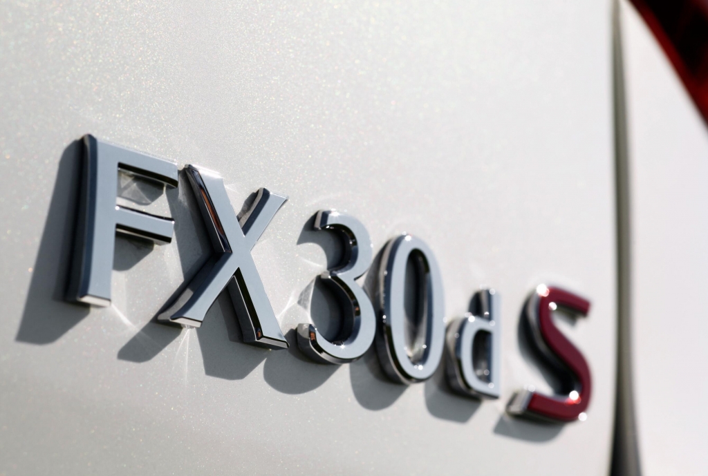 Crossover FX – weltweit erster Infiniti mit Dieselmotor
