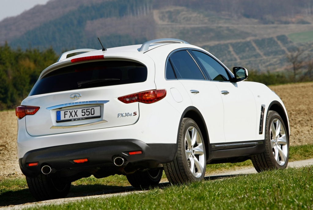 Crossover FX – weltweit erster Infiniti mit Dieselmotor