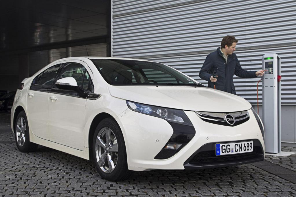 Debatte um Förderung von Elektrofahrzeugen 