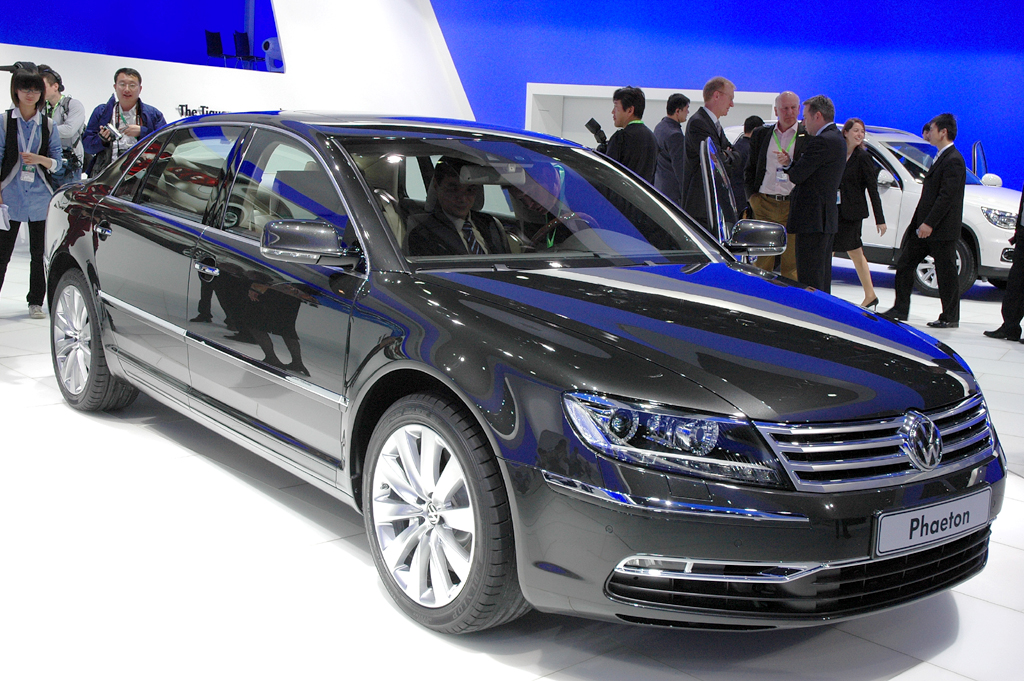 Der VW Phaeton ist das Flaggschiff der Volkswagen-Kernmarke VW. 