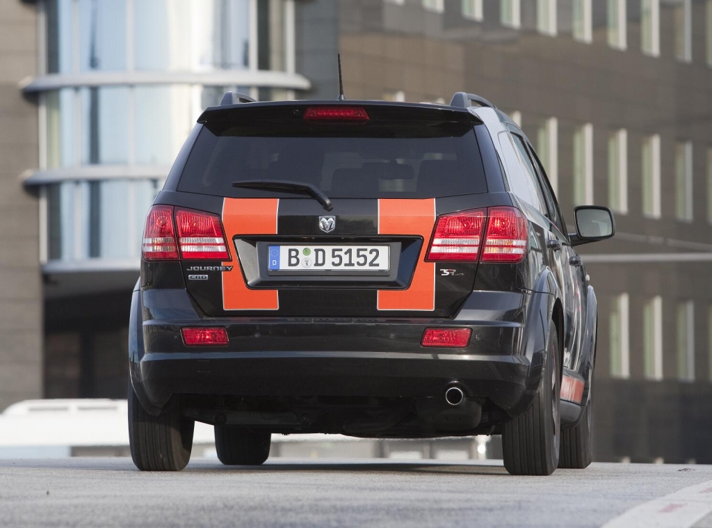 Dodge Journey SR: Gegen Langeweile des Alltäglichen