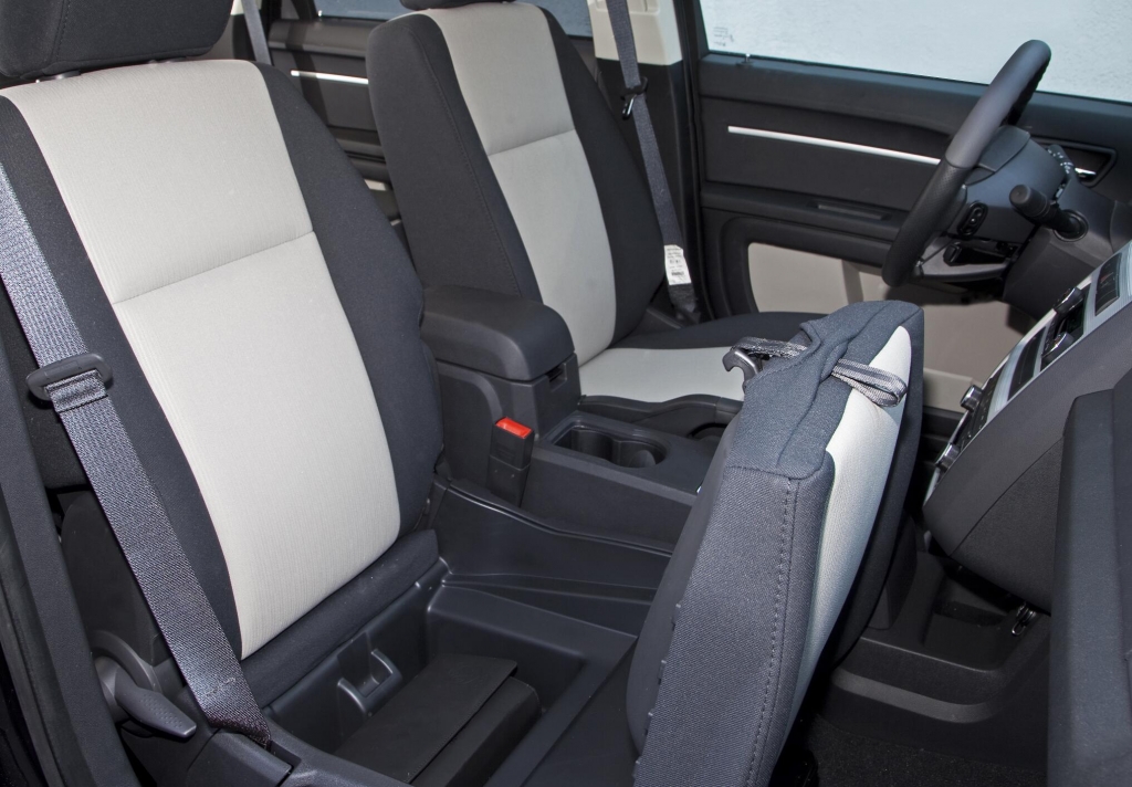 Dodge Journey SR: Gegen Langeweile des Alltäglichen