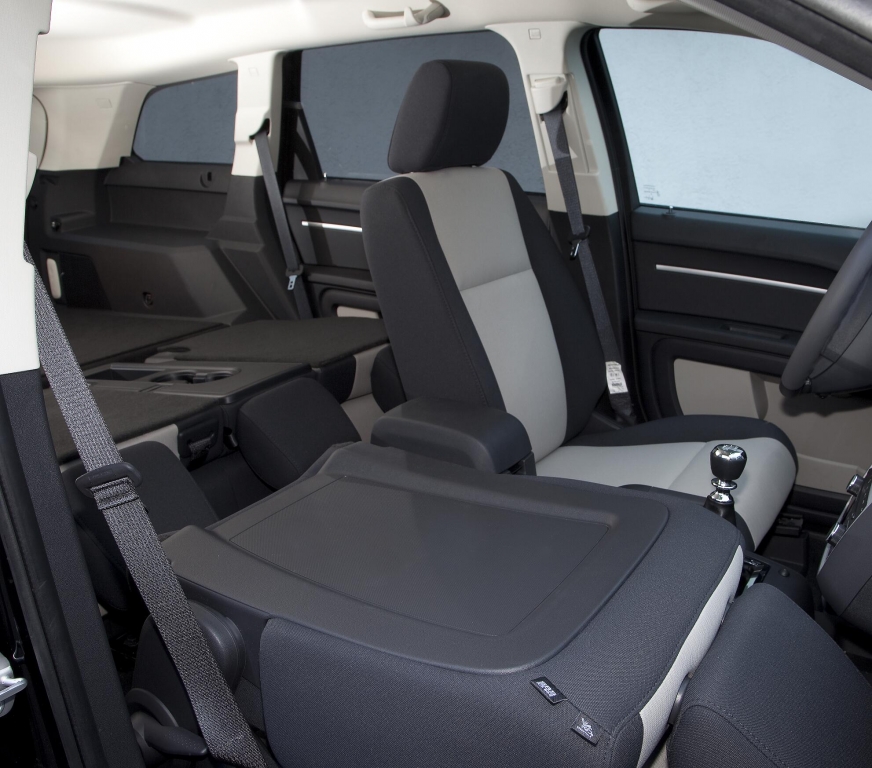 Dodge Journey SR: Gegen Langeweile des Alltäglichen
