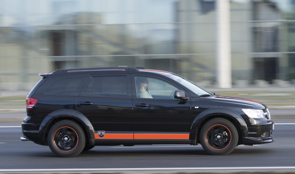 Dodge Journey SR: Gegen Langeweile des Alltäglichen