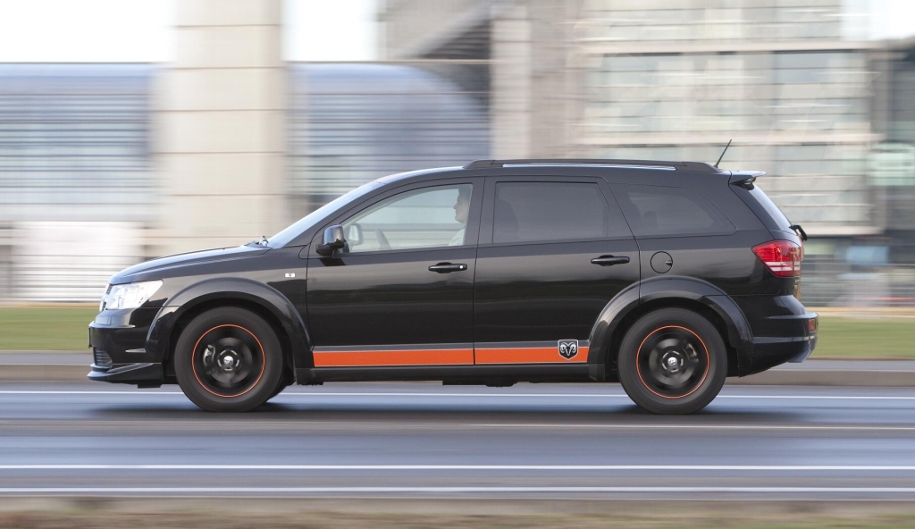 Dodge Journey SR: Gegen Langeweile des Alltäglichen