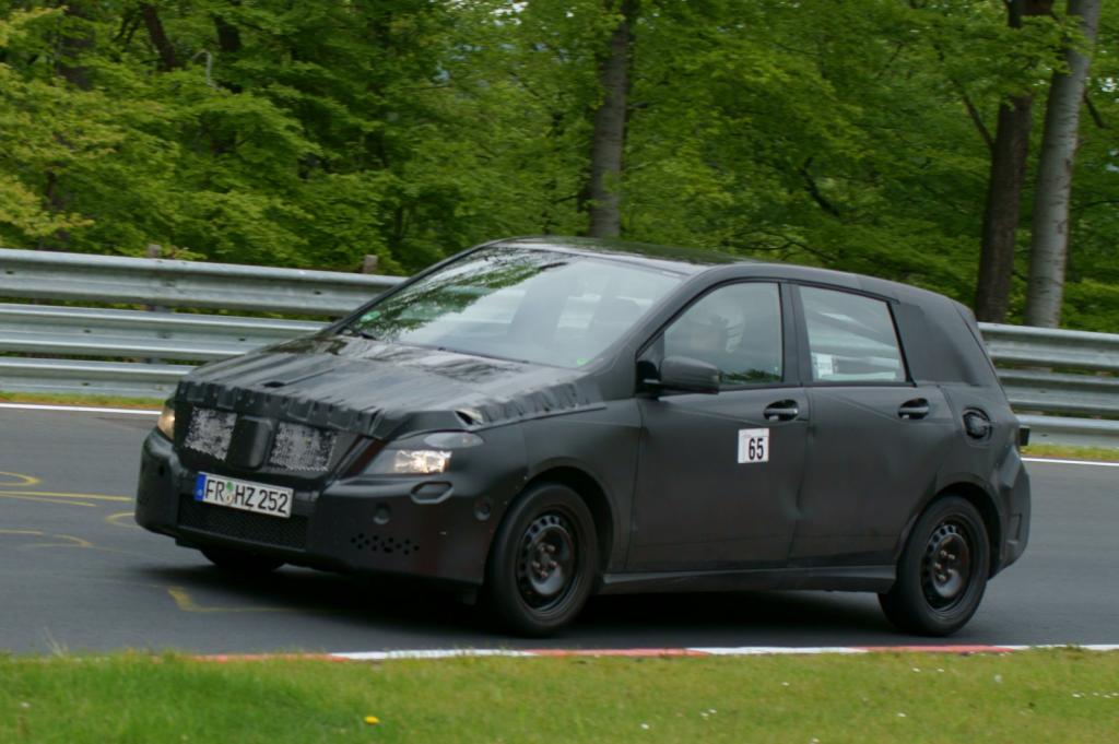 Erlkönige auf der Nordschleife: Mercedes-Benz B-Klasse?