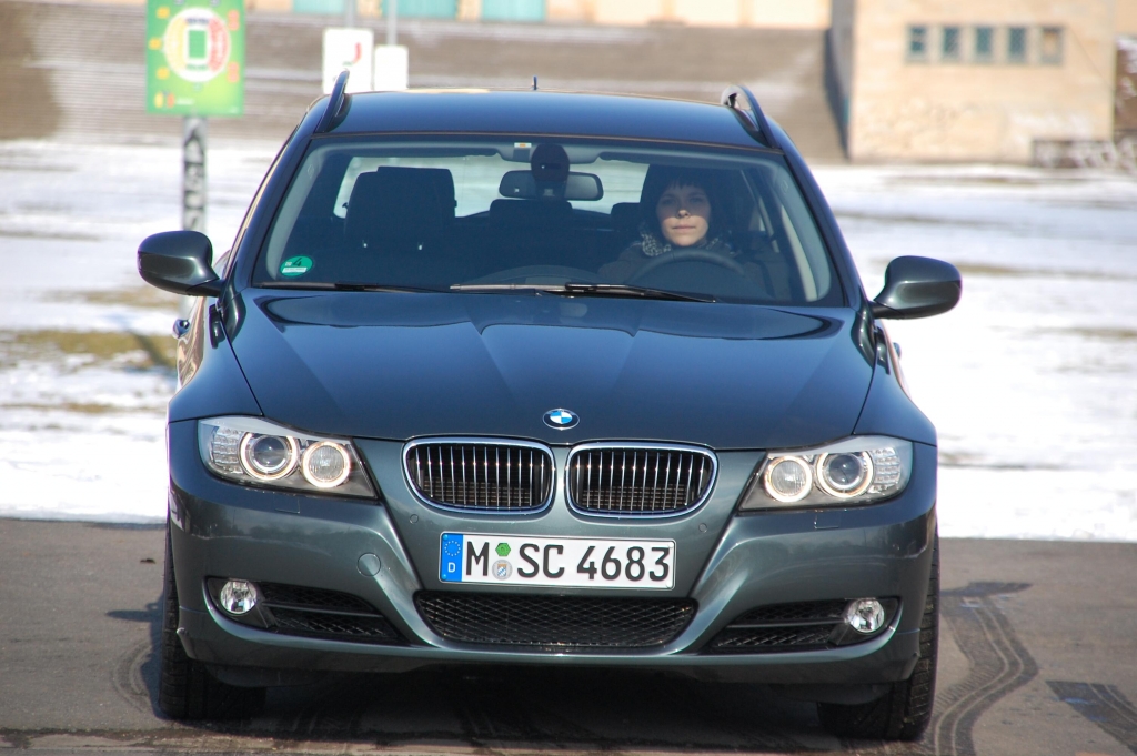 Fahrbericht BMW 325i Touring: Mehr als ein Familienkombi