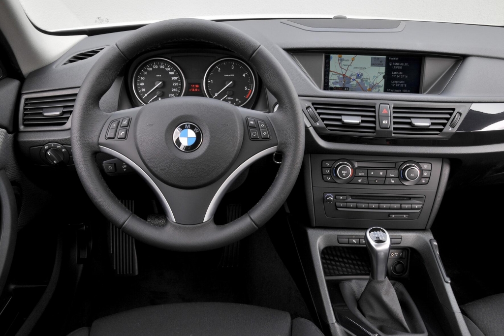 Fahrbericht BMW X1 xDrive 20d: Flaches X 