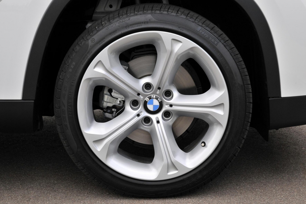 Fahrbericht BMW X1 xDrive 20d: Flaches X 