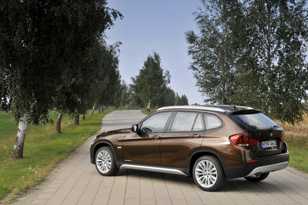 Fahrbericht BMW X1 xDrive 20d: Flaches X 