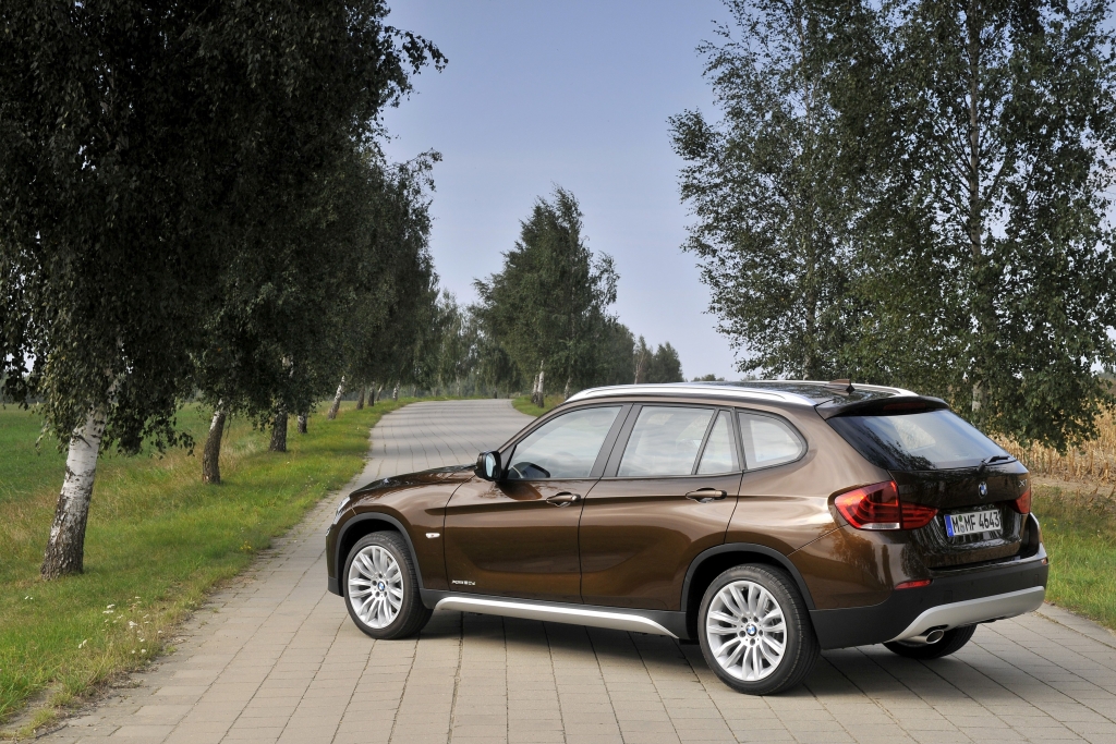 Fahrbericht BMW X1 xDrive 20d: Flaches X 
