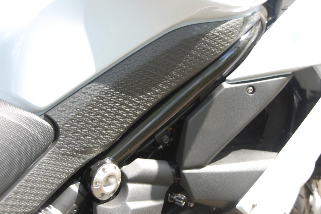 Fahrbericht Kawasaki ER-6f ABS: Allrounder für Einsteiger und Könner
