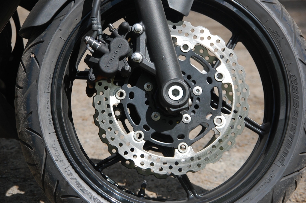 Fahrbericht Kawasaki ER-6f ABS: Allrounder für Einsteiger und Könner