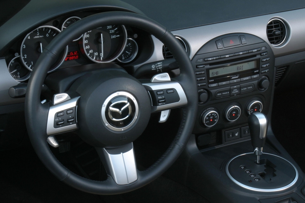 Fahrbericht Mazda MX-5 Roadster Coupé: Freizeitvergnügen