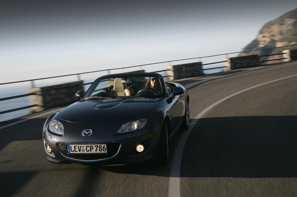 Fahrbericht Mazda MX-5 Roadster Coupé: Freizeitvergnügen