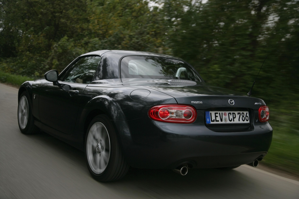 Fahrbericht Mazda MX-5 Roadster Coupé: Freizeitvergnügen