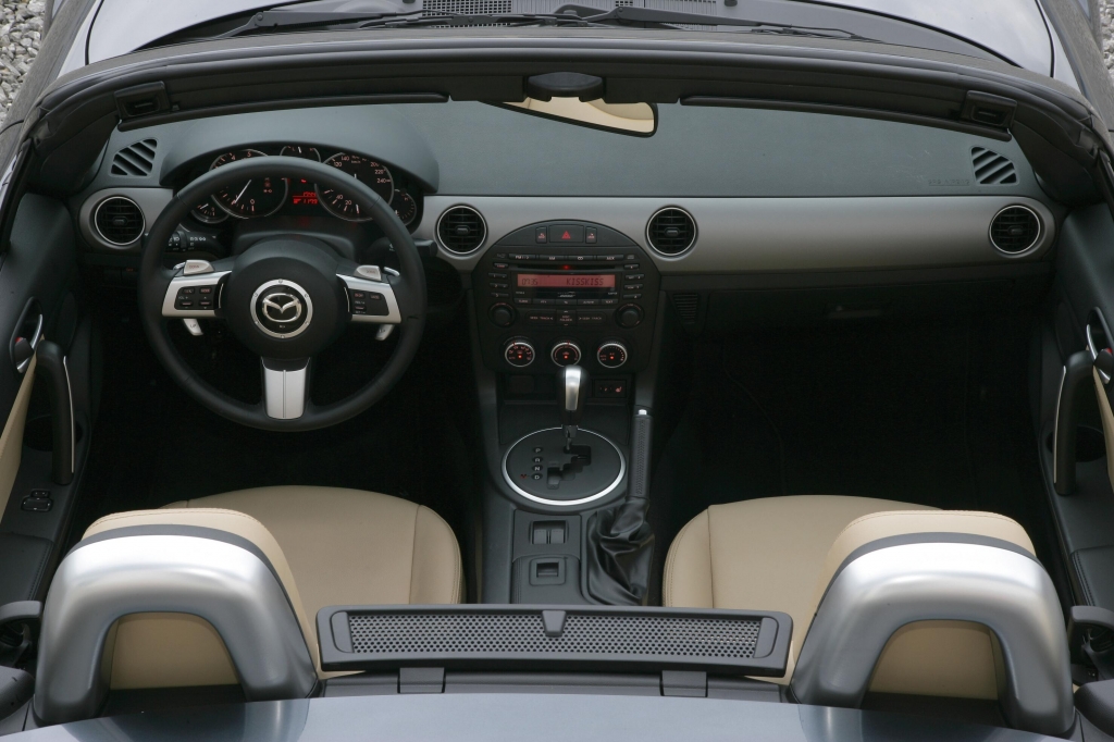 Fahrbericht Mazda MX-5 Roadster Coupé: Freizeitvergnügen