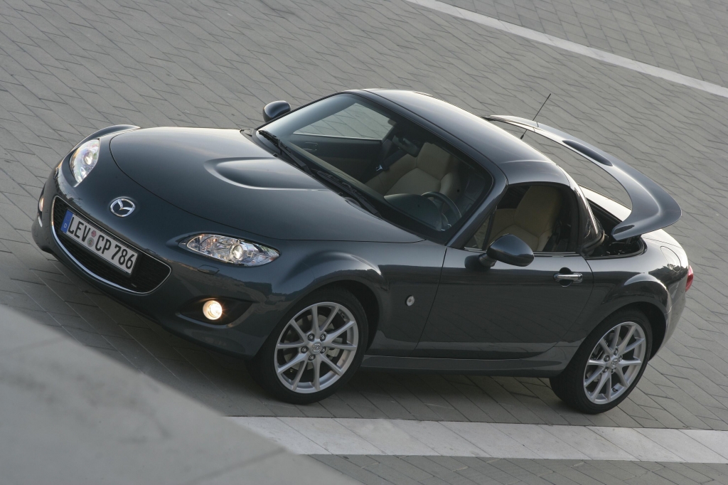 Fahrbericht Mazda MX-5 Roadster Coupé: Freizeitvergnügen