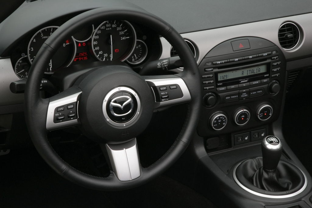 Fahrbericht Mazda MX-5 Roadster Coupé: Freizeitvergnügen