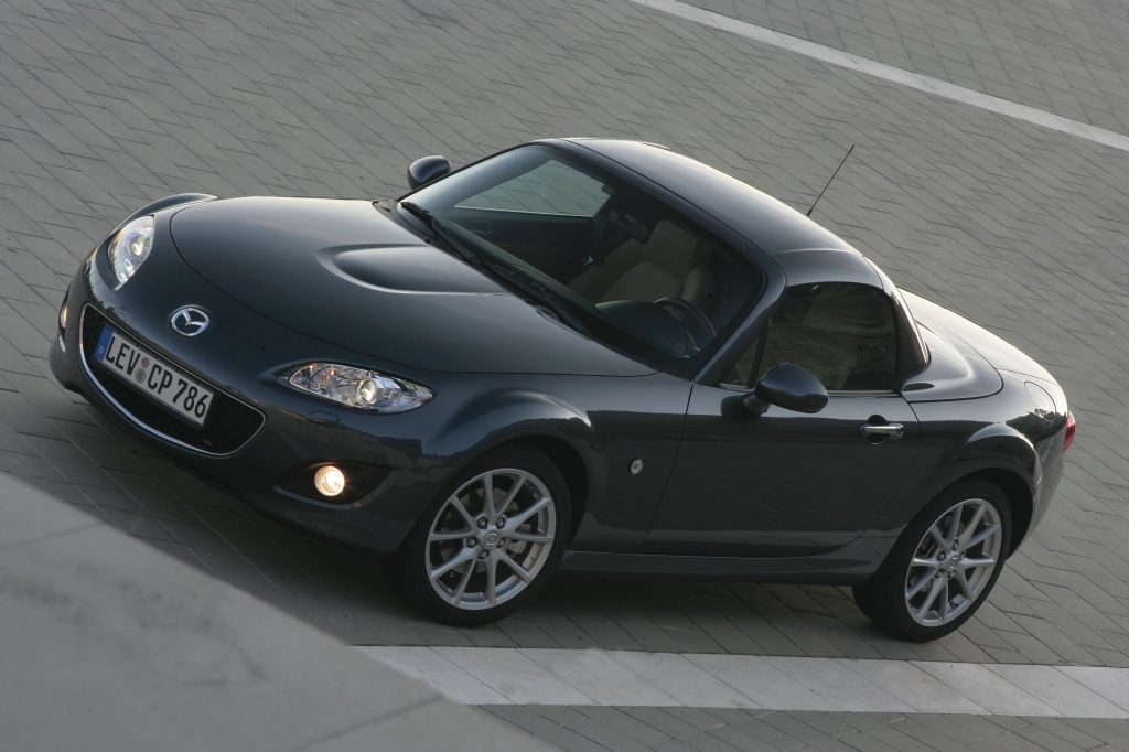 Fahrbericht Mazda MX-5 Roadster Coupé: Freizeitvergnügen