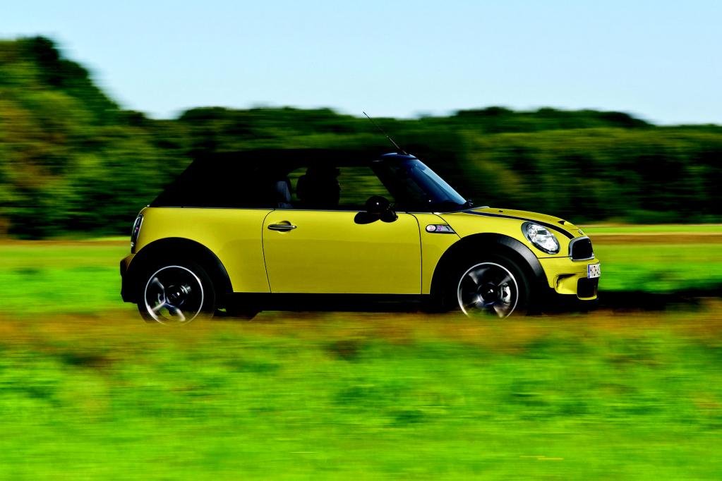 Fahrbericht Mini Coopers S Cabrio: Kult mit Schüttelfaktor 