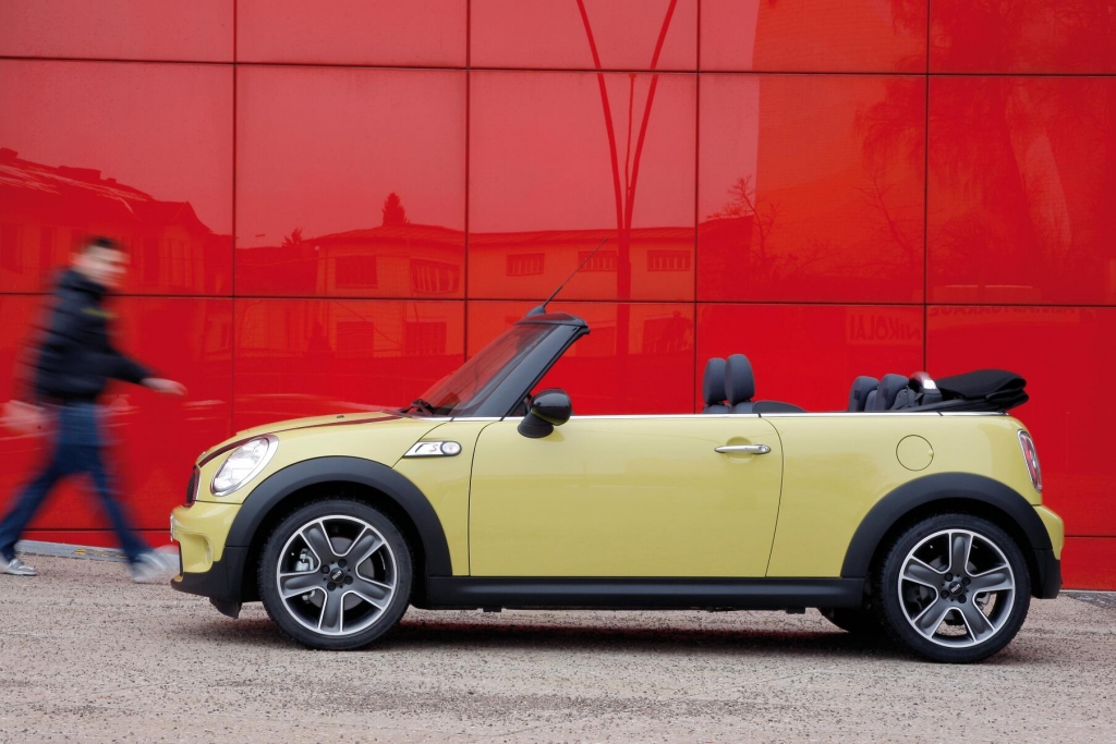 Fahrbericht Mini Coopers S Cabrio: Kult mit Schüttelfaktor 