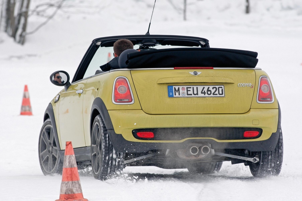 Fahrbericht Mini Coopers S Cabrio: Kult mit Schüttelfaktor 