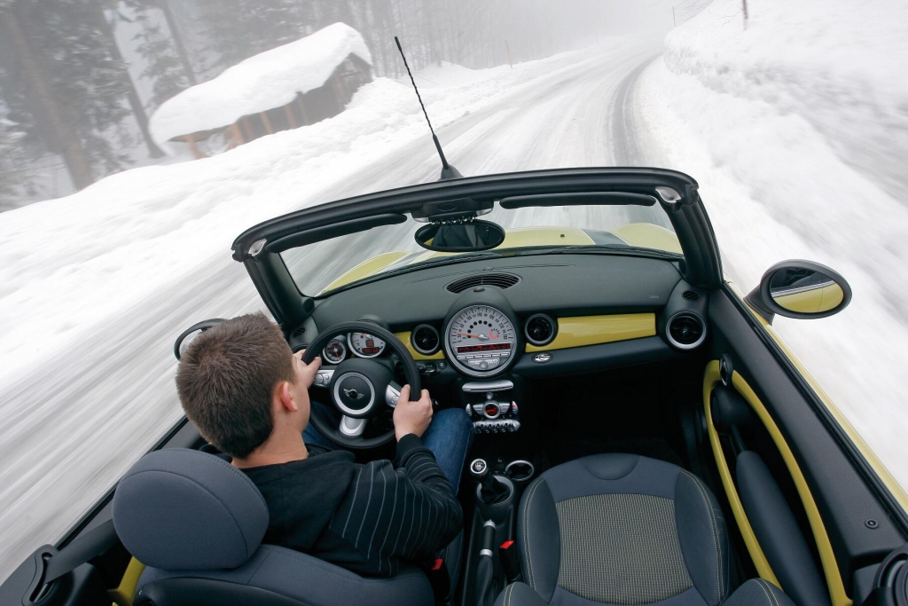 Fahrbericht Mini Coopers S Cabrio: Kult mit Schüttelfaktor 