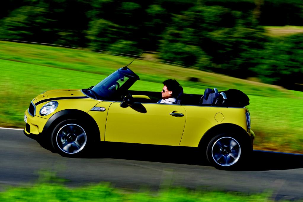 Fahrbericht Mini Coopers S Cabrio: Kult mit Schüttelfaktor 