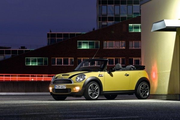 Fahrbericht Mini Coopers S Cabrio: Kult mit Schüttelfaktor 