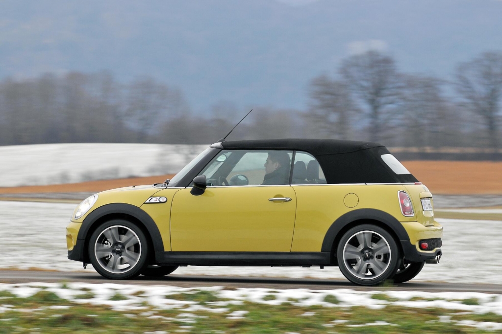 Fahrbericht Mini Coopers S Cabrio: Kult mit Schüttelfaktor 