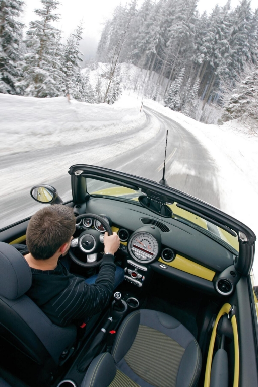 Fahrbericht Mini Coopers S Cabrio: Kult mit Schüttelfaktor 