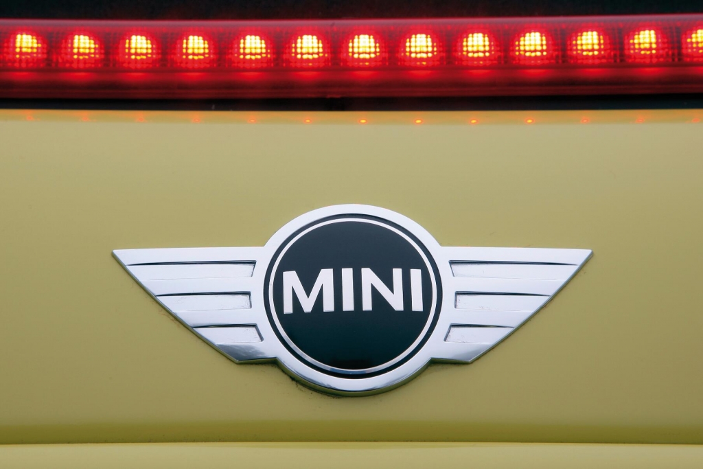 Fahrbericht Mini Coopers S Cabrio: Kult mit Schüttelfaktor 
