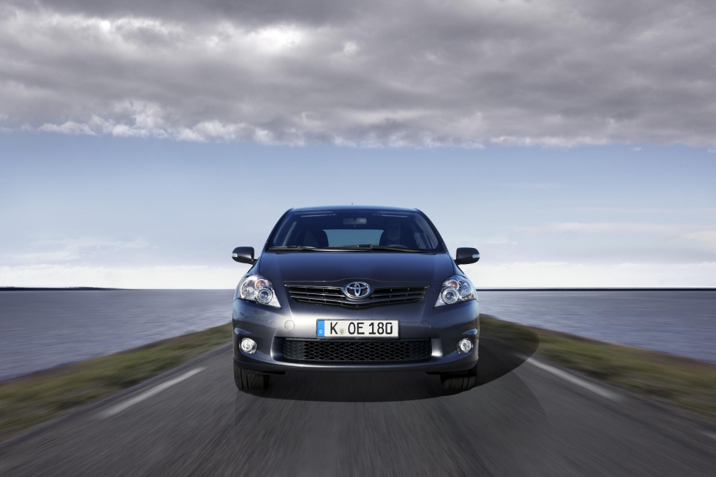 Fahrbericht Toyota Auris 2.0 D- 4D, Modell 2010: Mehrwert rundum