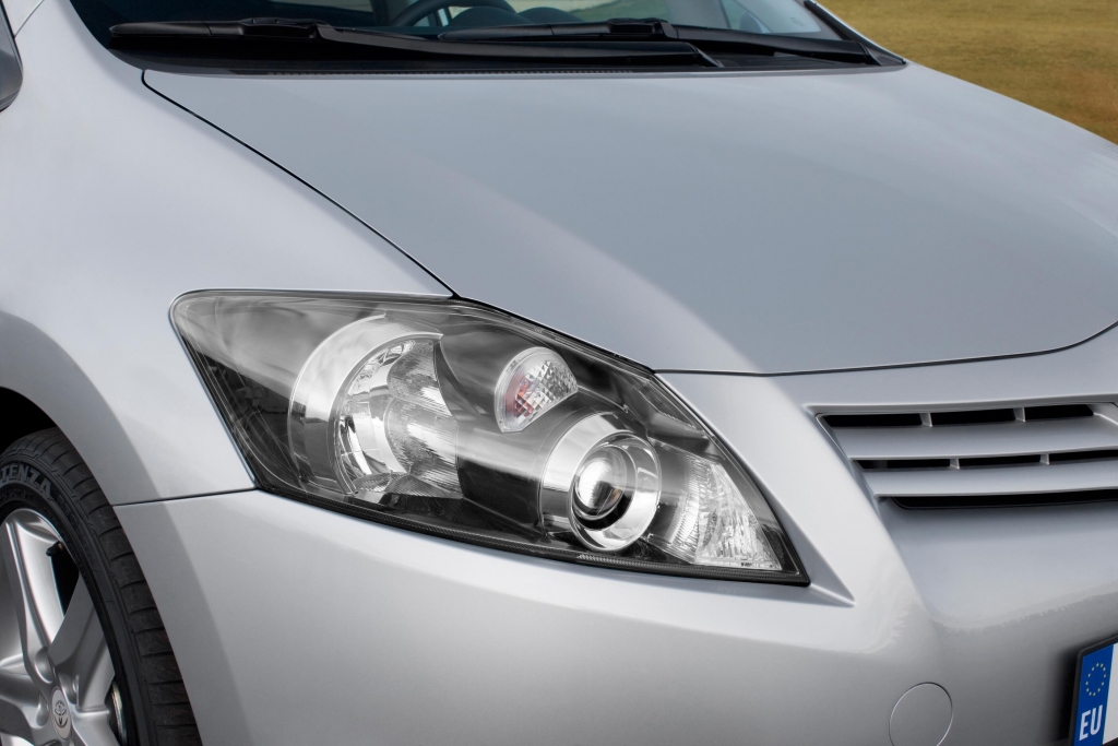 Fahrbericht Toyota Auris 2.0 D- 4D, Modell 2010: Mehrwert rundum