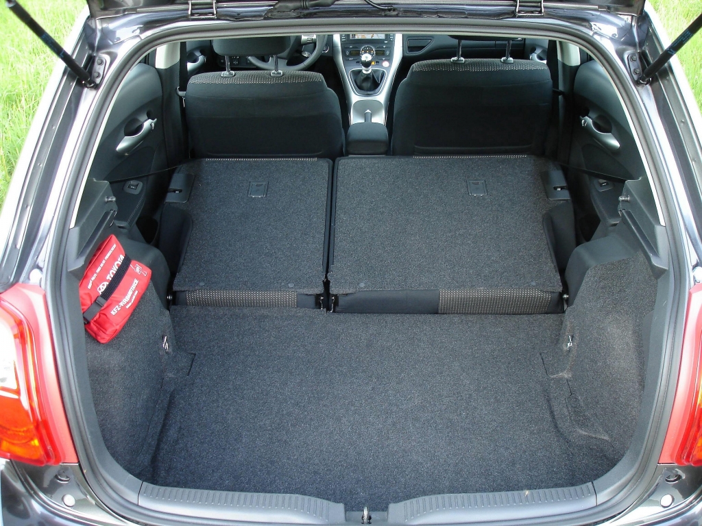 Fahrbericht Toyota Auris 2.0 D- 4D, Modell 2010: Mehrwert rundum