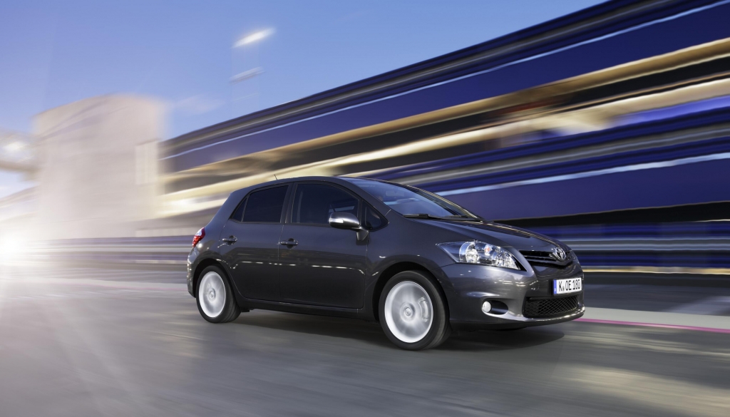 Fahrbericht Toyota Auris 2.0 D- 4D, Modell 2010: Mehrwert rundum