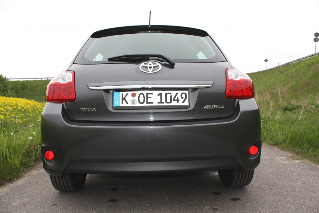 Fahrbericht Toyota Auris 2.0 D- 4D, Modell 2010: Mehrwert rundum