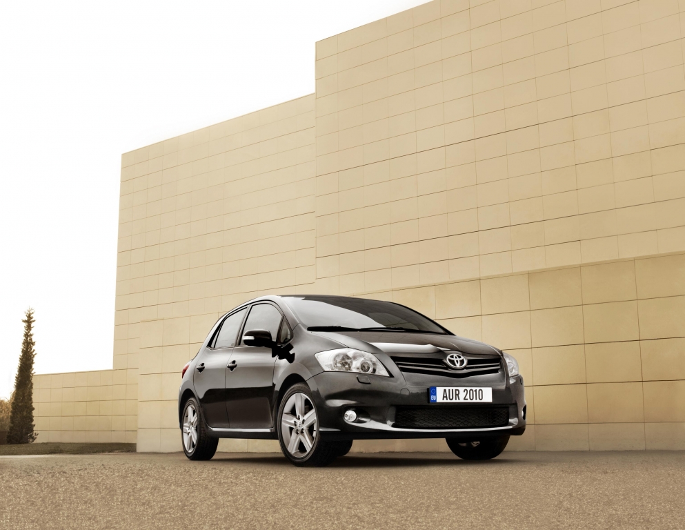 Fahrbericht Toyota Auris 2.0 D- 4D, Modell 2010: Mehrwert rundum