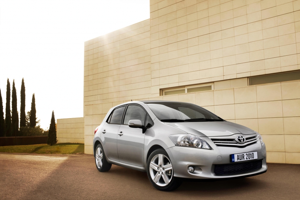 Fahrbericht Toyota Auris 2.0 D- 4D, Modell 2010: Mehrwert rundum