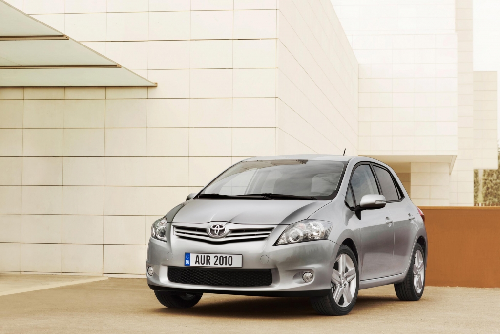 Fahrbericht Toyota Auris 2.0 D- 4D, Modell 2010: Mehrwert rundum