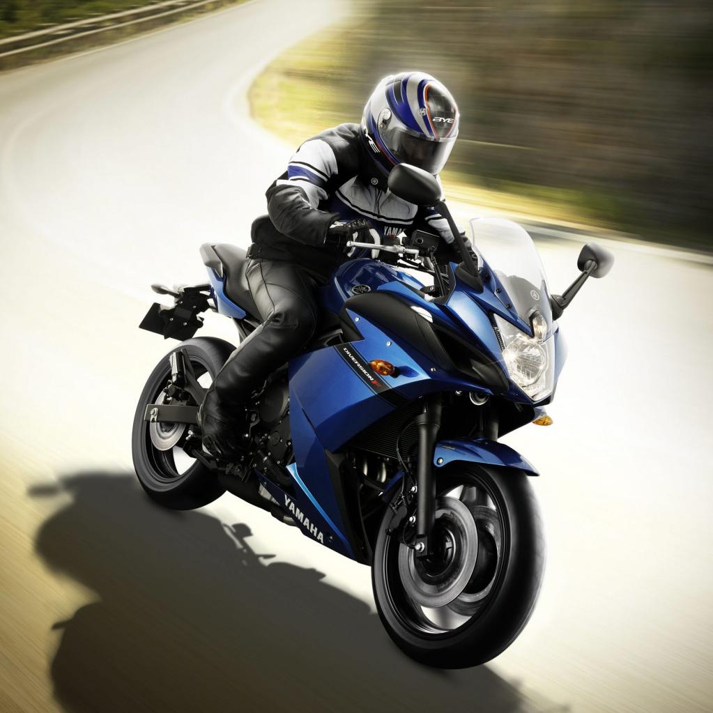 Fahrbericht Yamaha XJ6 Diversion F ABS: Ab durch die Mitte 